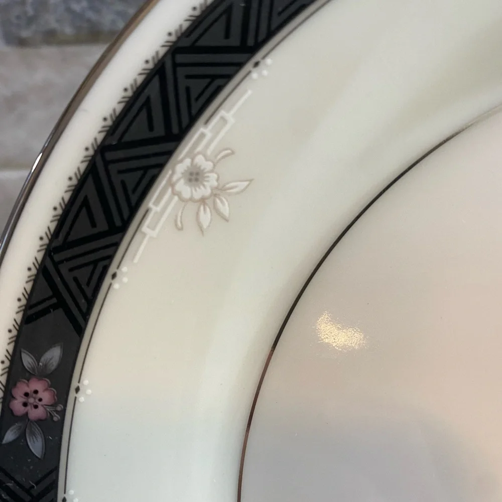 Noritake ETIENNE Ivory Fine China Salad Plates 7260 JAPAN 8 1/4”-Set of‎ 8